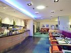 фото отеля Holiday Inn Express Geneva Airport