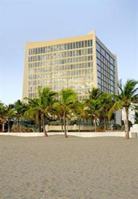 фото отеля Courtyard Fort Lauderdale Beach