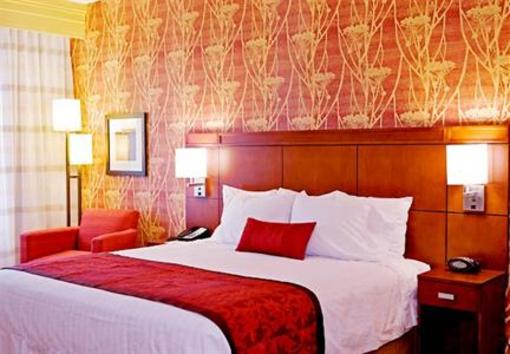 фото отеля Courtyard by Marriott Franklin Cool Springs