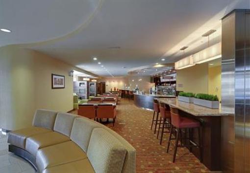 фото отеля Courtyard by Marriott Franklin Cool Springs