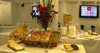 фото отеля Ker Urquiza Hotel & Suites