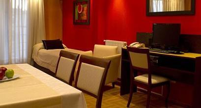 фото отеля Ker Urquiza Hotel & Suites