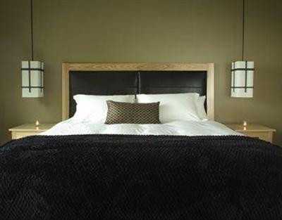 фото отеля Brentwood Bay Lodge