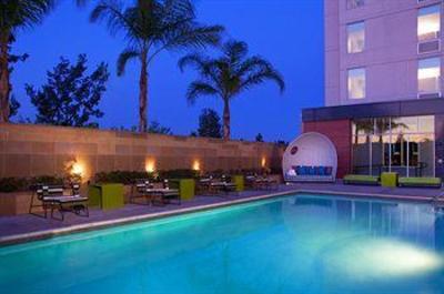 фото отеля aloft Ontario-Rancho Cucamonga