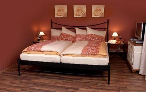 фото отеля Villa Montara Bed & Breakfast