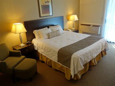 фото отеля BEST WESTERN PLUS Seacliff Inn