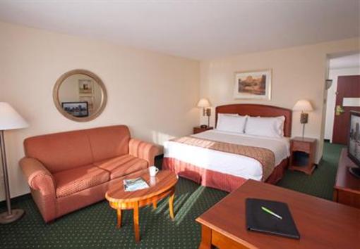 фото отеля Courtyard by Marriott Boston Natick