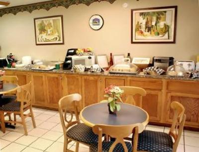 фото отеля BEST WESTERN Plus Belle Meade Inn & Suites