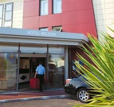 фото отеля Hotel Wilson Begles Garonne