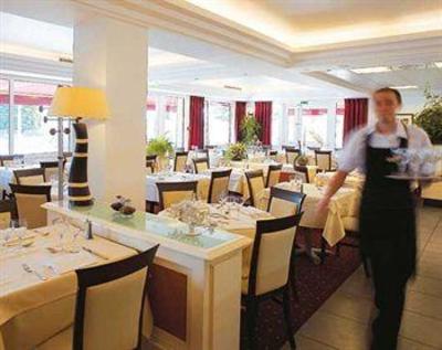 фото отеля Hotel Wilson Begles Garonne