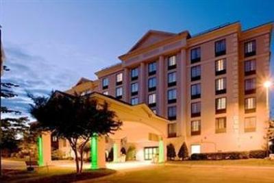фото отеля Holiday Inn Hotel & Suites Raleigh - Cary
