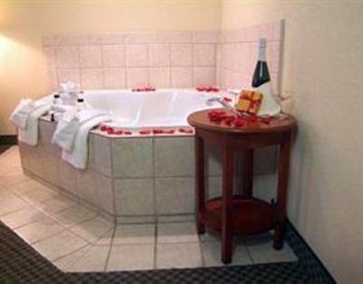 фото отеля Holiday Inn Hotel & Suites Raleigh - Cary