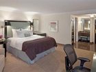 фото отеля Crowne Plaza Hotel Boston Natick