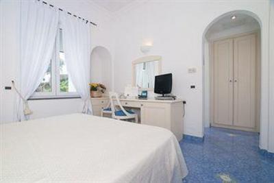 фото отеля Relais Maresca Hotel Capri