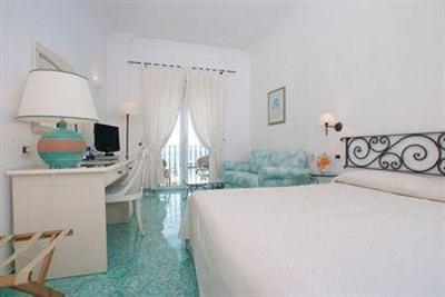 фото отеля Relais Maresca Hotel Capri
