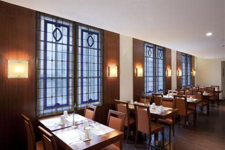 фото отеля Holiday Inn Paris-Gare de L'Est