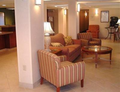 фото отеля Fairfield Inn & Suites Lexington Georgetown/College Inn