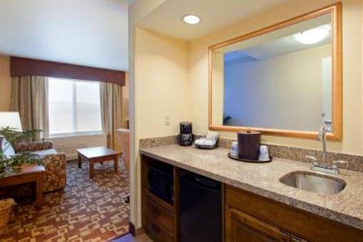 фото отеля Hampton Inn & Suites Fairbanks