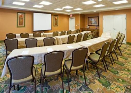 фото отеля Hampton Inn & Suites Fairbanks