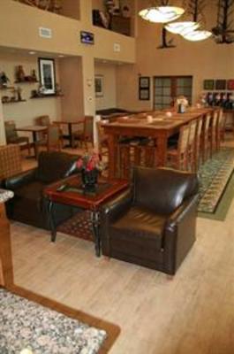 фото отеля Hampton Inn & Suites Fairbanks