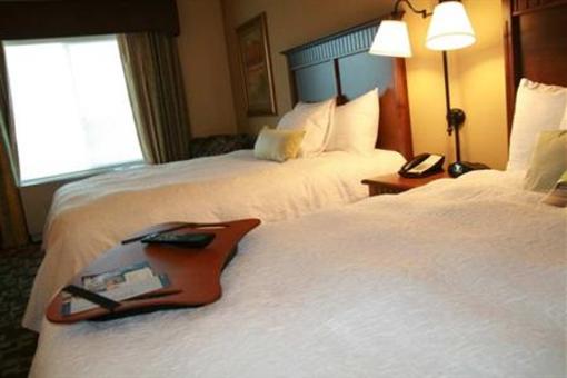 фото отеля Hampton Inn & Suites Fairbanks