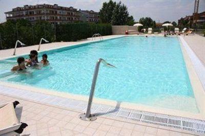 фото отеля Cleo Residence