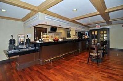 фото отеля BEST WESTERN Plus Meridian Inn & Suites, Anaheim-Orange