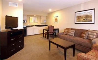 фото отеля BEST WESTERN Plus Meridian Inn & Suites, Anaheim-Orange