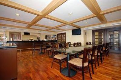 фото отеля BEST WESTERN Plus Meridian Inn & Suites, Anaheim-Orange