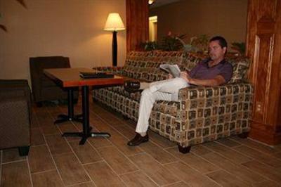 фото отеля Hampton Inn Marion (Indiana)