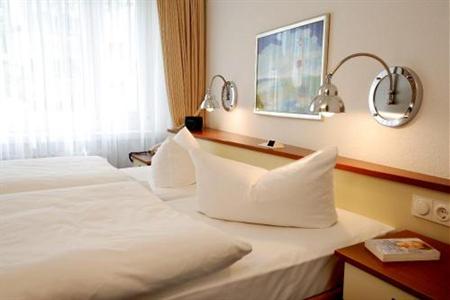 фото отеля Best Western Hanse Hotel Warnemunde