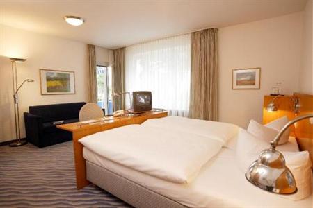 фото отеля Best Western Hanse Hotel Warnemunde
