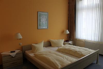 фото отеля Hotel Stadt Norden