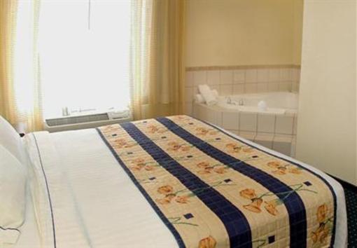 фото отеля SpringHill Suites Lansing