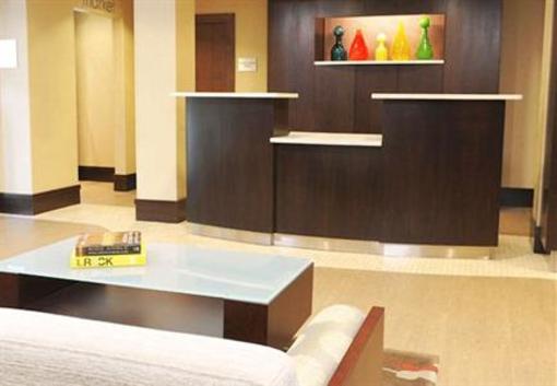 фото отеля Courtyard by Marriott Albany Airport