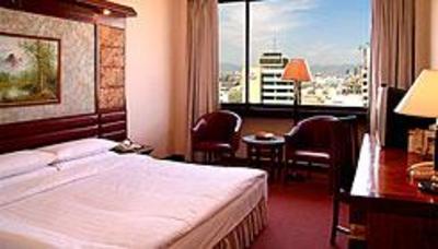 фото отеля Golden Dragon Hotel Kunming