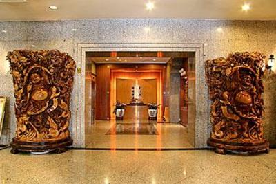 фото отеля Golden Dragon Hotel Kunming