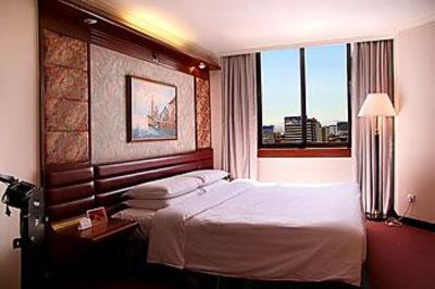 фото отеля Golden Dragon Hotel Kunming