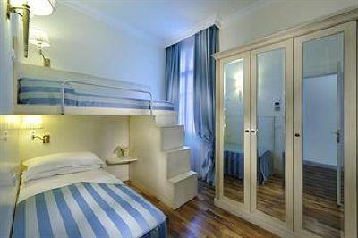 фото отеля Hotel Italia Palace Lignano Sabbiadoro
