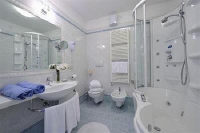 фото отеля Hotel Italia Palace Lignano Sabbiadoro