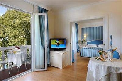 фото отеля Hotel Italia Palace Lignano Sabbiadoro