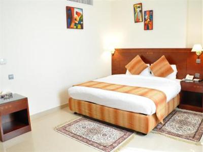 фото отеля Ramee Royal Hotel Apartments
