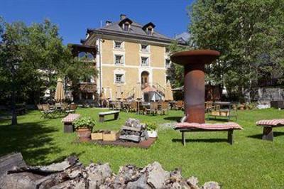 фото отеля Chesa Salis Romantik Hotel & Restaurant