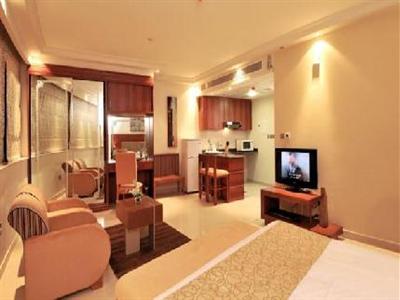 фото отеля Clover Creek Hotel Apartment Dubai