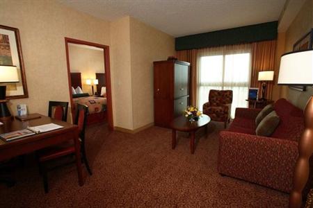 фото отеля Embassy Suites Dallas Frisco
