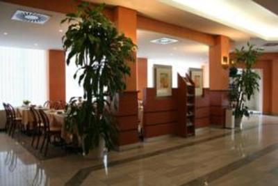 фото отеля Aris Grand Place Hotel