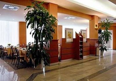 фото отеля Aris Grand Place Hotel