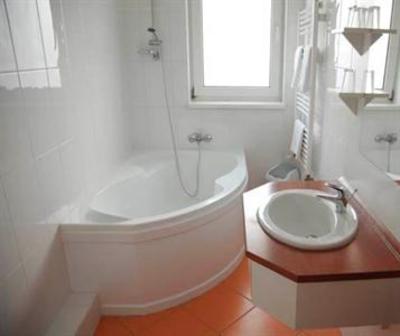 фото отеля Szonyi Hotel