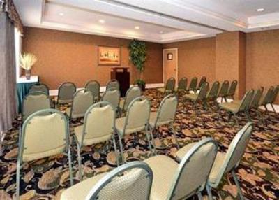 фото отеля Comfort Suites near Fort Sam / Lackland