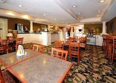 фото отеля Comfort Suites near Fort Sam / Lackland